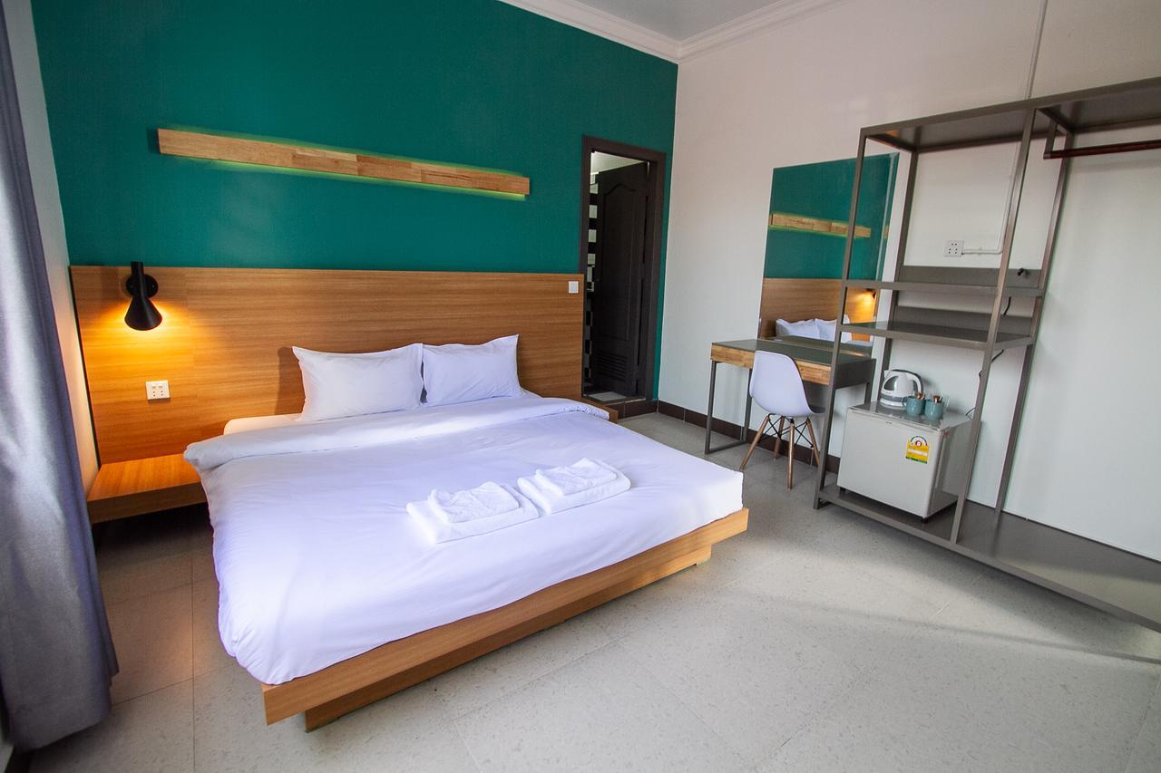 Sleep Pod Hostel Siem Reap Esterno foto
