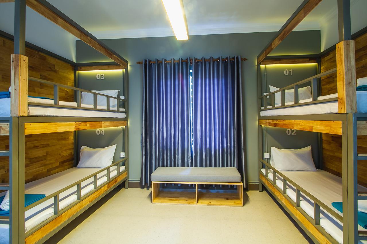 Sleep Pod Hostel Siem Reap Esterno foto