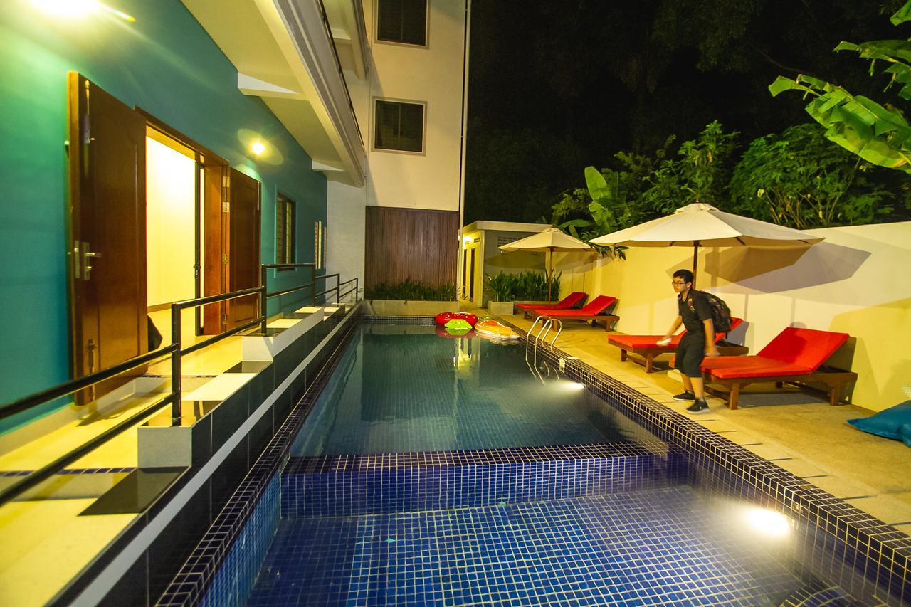 Sleep Pod Hostel Siem Reap Esterno foto